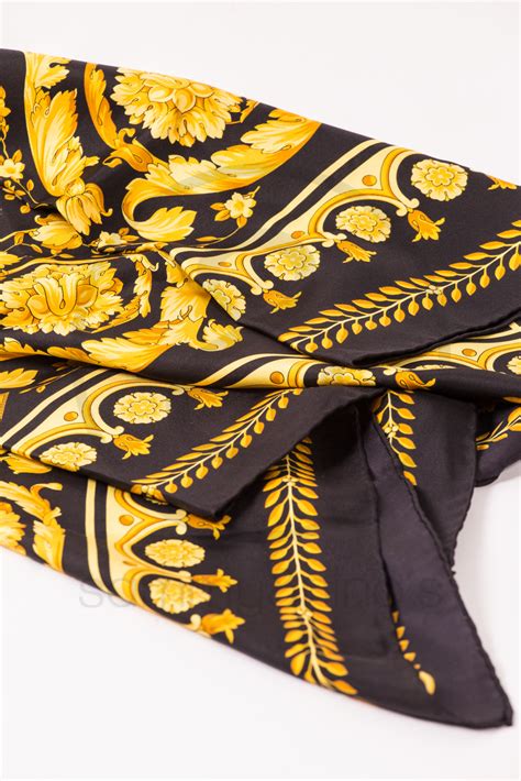 gianni versace foulard green|versace silk foulards.